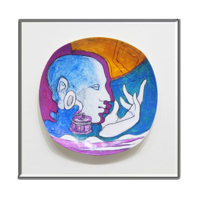 Painted plate: two profiles in magenta and blue