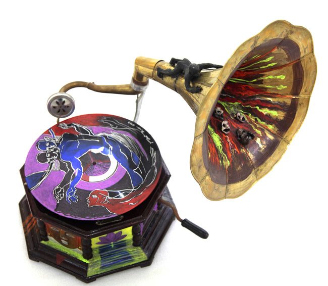 A gramophone painted by the artist